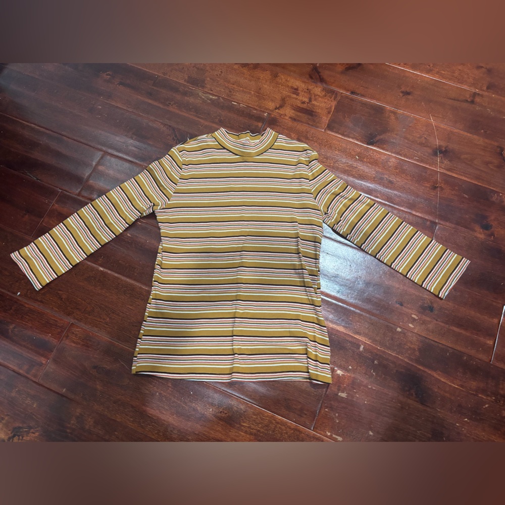 Zara NWOT Striped 3/4 sleeve top, Medium - Picture 2 of 4